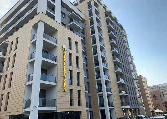 Beige Riviera Apartament